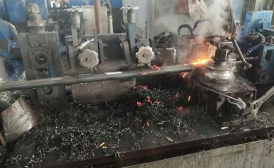 草莓短视频在线观看车丝